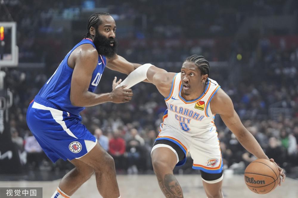 通过对比他 通过对比他