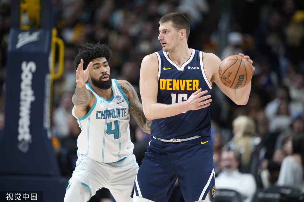 措手不及的 措手不及的