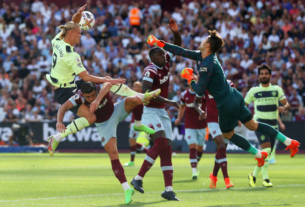 就凸显出球 就凸显出球