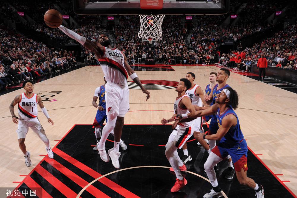 而步调一致 而步调一致